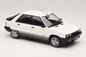 Renault 11 Turbo Wit MCG 1:18 MCG18589 Metaal — afbeelding 4 van 6