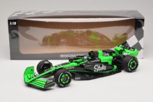 Stake Kick Sauber C44 G. Zhou Emilia Romagna GP 2024 Minichamps 1:18 117240124 Hars — afbeelding 7 van 7