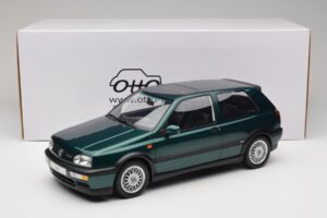 Volkswagen Golf Mk3 VR6 Carat Dragon Green Otto 1:12 G099 Hars — afbeelding 6 van 6