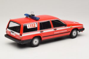 Volvo 740 GL Stationwagon Brandweer Grobbendonk Minichamps 1:18 155171795 Metaal — afbeelding 2 van 6