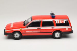 Volvo 740 GL Stationwagon Brandweer Grobbendonk Minichamps 1:18 155171795 Metaal — afbeelding 3 van 6
