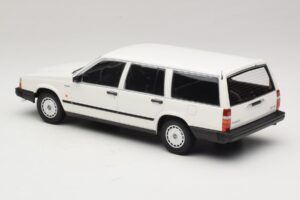Volvo 740 GL Stationwagon Wit Minichamps 1:18 155171772 Metaal — afbeelding 5 van 6