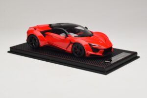 W Motors Fenyr Supersport Rood SophiArt 1:18 SA003-06 Hars — afbeelding 5 van 6