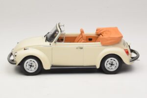 Volkswagen 1303 Cabriolet Cream White Norev 1:18 188535 Metaal — afbeelding 3 van 6