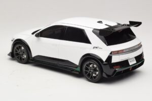 Hyundai Ioniq 5 N DK Edition Atlas White Matt Otto 1:18 OT1227 Hars — afbeelding 5 van 6