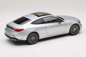 Mercedes CLE C236 Coupé Hightech Silver Norev 1:18 183939 Metaal — afbeelding 3 van 8
