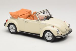 Volkswagen 1303 Cabriolet Cream White Norev 1:18 188535 Metaal — afbeelding 4 van 6