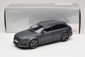 Audi RS6 C7 Avant Daytona Grey Minichamps 1:18 5011216225 Metaal — afbeelding 8 van 8