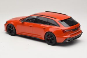 Audi RS6 C8 Avant Oranje Metallic Minichamps 1:18 155018012 Metaal — afbeelding 5 van 6