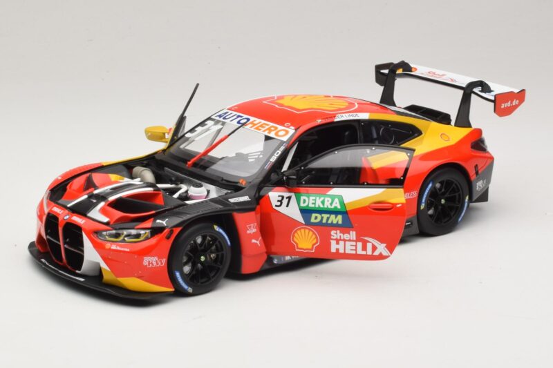 BMW M4 GT3 #31 Schubert Motorsport S. van der Linde Winner DTM Lausitzring 2022 Minichamps 1:18 113222031 Metaal
