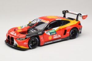 BMW M4 GT3 #31 Schubert Motorsport S. van der Linde Winner DTM Lausitzring 2022 Minichamps 1:18 113222031 Metaal — afbeelding 2 van 8