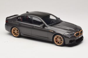 BMW M5 CS F90 Brands Hatch Grey Metallic GT Spirit 1:18 GT993 Hars — afbeelding 4 van 6