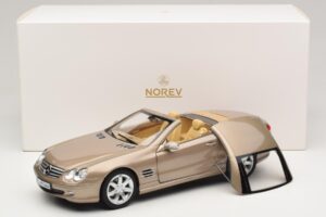 Mercedes SL500 R230 Travertine Beige Norev 1:18 183843 Metaal — afbeelding 9 van 9