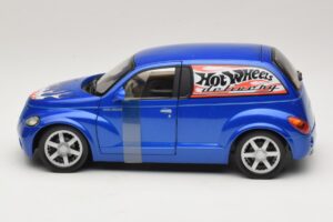 Chrysler PT Cruiser Bestel Blauw Hot Wheels 1:18 29616 Metaal — afbeelding 3 van 7
