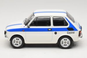 Fiat 126 Castrol Livery Wit Blauw MCG 1:18 MCG18666 Metaal — afbeelding 3 van 6