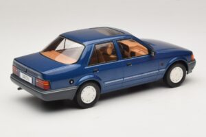 Ford Orion Mk2 1.6i Metallic Blue MCG 1:18 MCG18490 Metaal — afbeelding 2 van 6