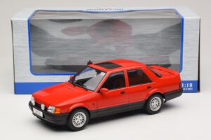Ford Orion Mk2 1600E Rood MCG 1:18 MCG18488 Metaal — afbeelding 6 van 6