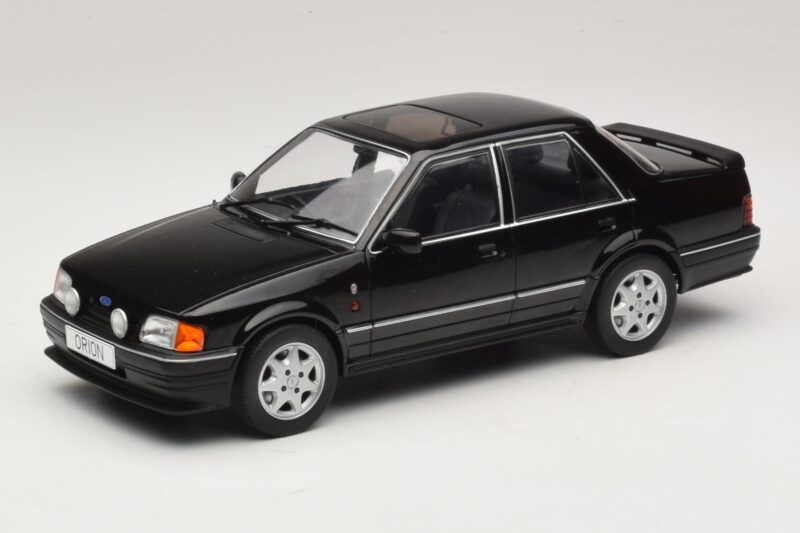 Ford Orion Mk2 RS Package Zwart MCG 1:18 MCG18649 Metaal