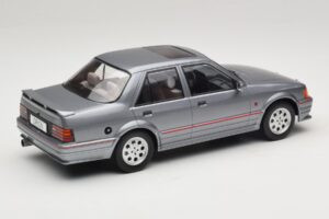 Ford Orion Mk2 RS Package Grijs MCG 1:18 MCG18489 Metaal — afbeelding 2 van 6
