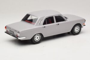 GAZ Volga GAZ-24-10 Grijs MCG 1:18 MCG18016 Metaal — afbeelding 2 van 6