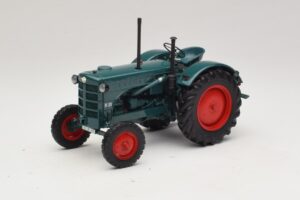 Hanomag R28 Tractor Groen Minichamps 1:18 109153070 Metaal