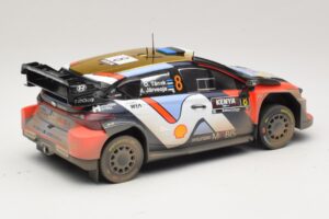 Hyundai i20 N Rally1 #8 O. Tanak / M. Jarveoja Safari Rally Kenya 2025 IXO 1:18 18RMC247A Metaal — afbeelding 2 van 6