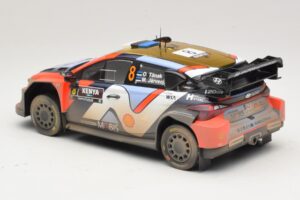 Hyundai i20 N Rally1 #8 O. Tanak / M. Jarveoja Safari Rally Kenya 2025 IXO 1:18 18RMC247A Metaal — afbeelding 5 van 6