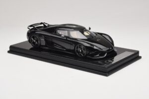 Koenigsegg Regera Zwart Carbon Pakket Beige Interieur FrontiArt 1:18 REMC042 Hars — afbeelding 4 van 7