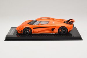 Koenigsegg Regera Oranje Carbon Pakket FrontiArt 1:18 F071-153 Hars — afbeelding 3 van 7
