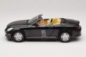 Lexus SC430 Cabriolet Zwart Motormax 1:18 73119 Metaal — afbeelding 3 van 6