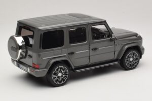 Mercedes G-Class W465 Classic Grey Norev 1:18 183035 Metaal — afbeelding 2 van 6