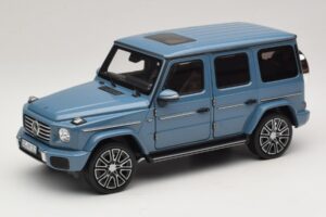 Mercedes G-Class W465 Vintage Blue Norev 1:18 183034 Metaal