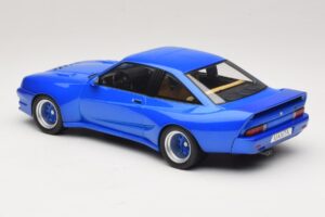 Opel Manta B Blauw Metallic MCG 1:18 MCG18258 Metaal — afbeelding 5 van 6
