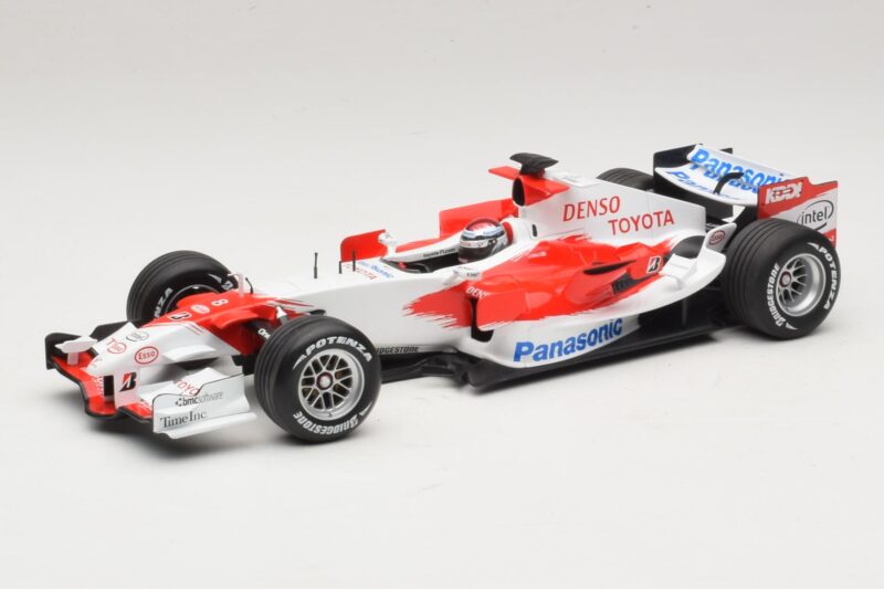 Panasonic Toyota Racing TF106 #11 J. Trulli 2006 Minichamps 1:18 AM59558L Metaal