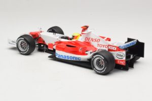 Panasonic Toyota Racing TF106 #12 R. Schumacher Presentation 2006 Minichamps 1:18 AM59553G Metaal — afbeelding 5 van 6
