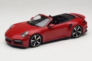 Porsche 911 992 Turbo S Cabriolet Donkerrood Minichamps 1:18 PORSCHE007 Metaal