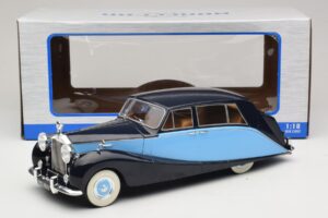 Rolls-Royce Silver Wraith Empress by Hooper Zwart & Donkerblauw MCG 1:18 MCG18051 Metaal — afbeelding 6 van 6