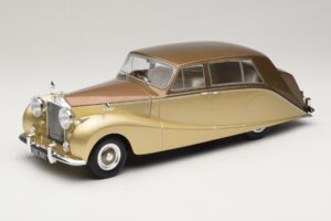 Rolls-Royce Silver Wraith Empress by Hooper Bruin & Goud MCG 1:18 MCG18000 Metaal