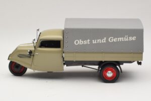 Tempo Hanseat Pickup Obst und Gemüse Minichamps 1:18 150099040 Metaal — afbeelding 3 van 6