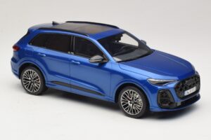 Audi SQ5 FY TFSI Ultra Blauw Otto 1:18 OT1281 Hars — afbeelding 4 van 6