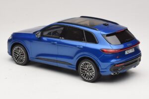 Audi SQ5 FY TFSI Ultra Blauw Otto 1:18 OT1281 Hars — afbeelding 5 van 6