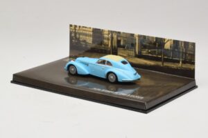 Alfa Romeo 8C 2900B Lungo Lichtblauw Minichamps 1:43 436120420 Metaal — afbeelding 3 van 5