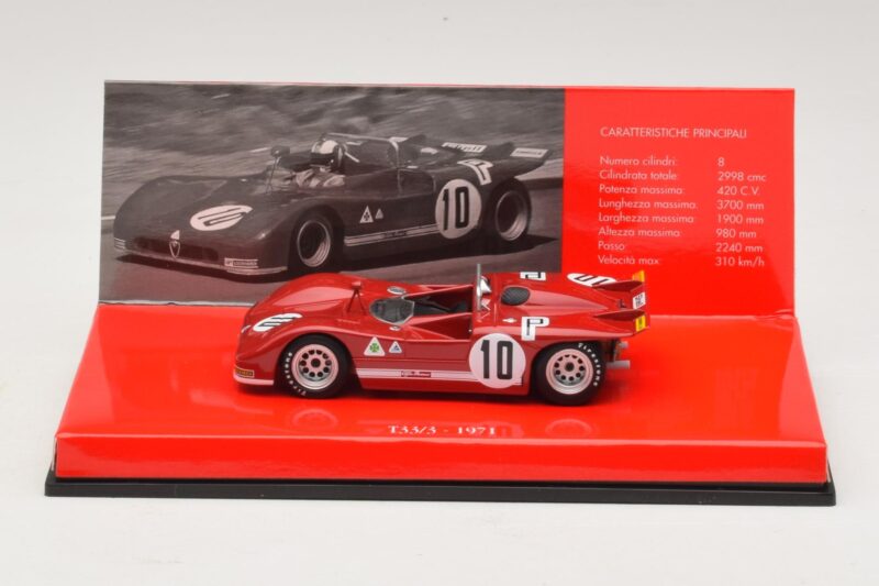 Alfa Romeo T33/3 #10 R. Stommelen / N. Galli ADAC 1000km Nurburgring 1971 Zonder Buitendoos Minichamps 1:43 436711210-R1 Meta