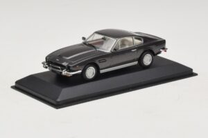 Aston Martin DBS On Her Majesty's Secret Service Vervangende Doos Minichamps 1:43 436137600-R1 Metaal — afbeelding 2 van 4