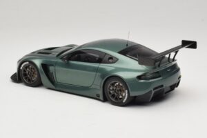 Aston Martin V12 Vantage GT3 Groen AUTOart 1:18 81306 Metaal — afbeelding 5 van 6