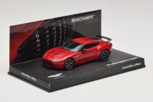 Aston Martin V12 Zagato Rood Minichamps 1:43 437137220 Metaal — afbeelding 2 van 5