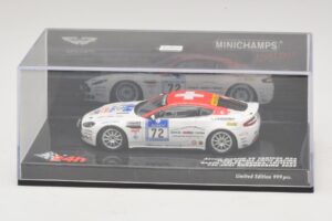 Aston Martin V8 Vantage #72 24 Hours of Nurburgring 2009 Minichamps 1:43 437091372 Metaal — afbeelding 4 van 5
