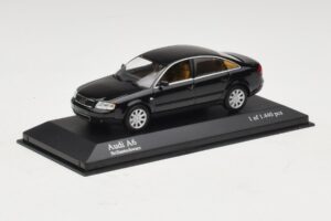 Audi A6 C5 Zwart Minichamps 1:43 430010200 Metaal — afbeelding 2 van 4