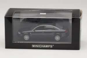 Audi A6 C5 Blauw Metallic Minichamps 1:43 430010201 Metaal — afbeelding 4 van 4