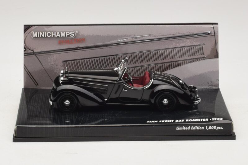 Audi Front 225 Roadster Zwart Minichamps 1:43 Audi Front 225 Roadster Zwart Minichamps 1:43 437019131 Metaal
